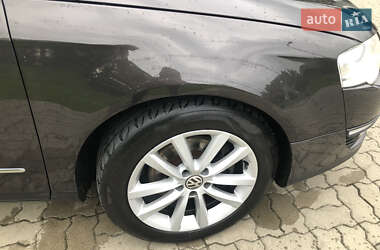 Універсал Volkswagen Passat 2006 в 