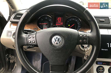 Універсал Volkswagen Passat 2006 в 