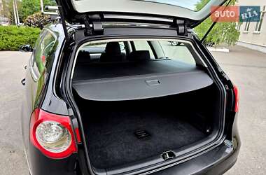 Универсал Volkswagen Passat 2008 в 