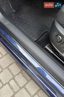 Универсал Volkswagen Passat 2013 в 