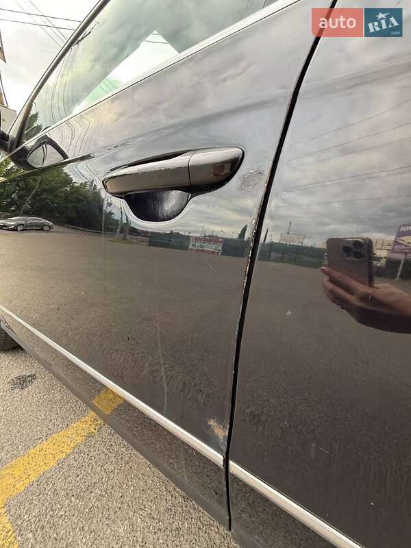 Седан Volkswagen Passat 2005 в Киеве