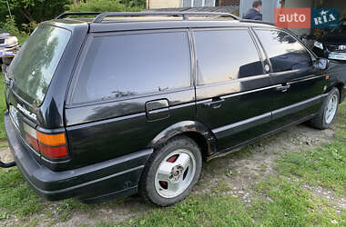 Універсал Volkswagen Passat 1991 в 