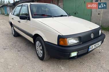 Седан Volkswagen Passat 1989 в 
