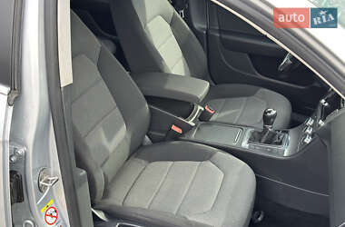 Универсал Volkswagen Passat 2013 в 