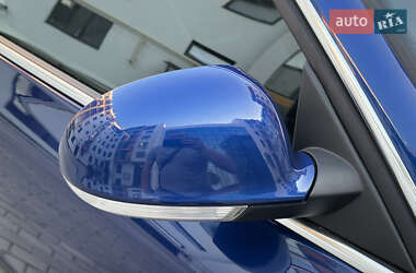 Седан Volkswagen Passat 2004 в 