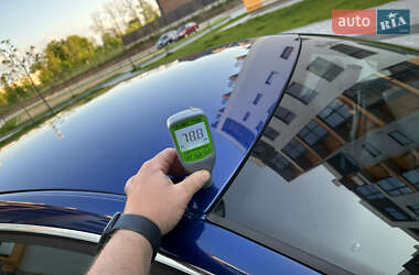 Седан Volkswagen Passat 2004 в 