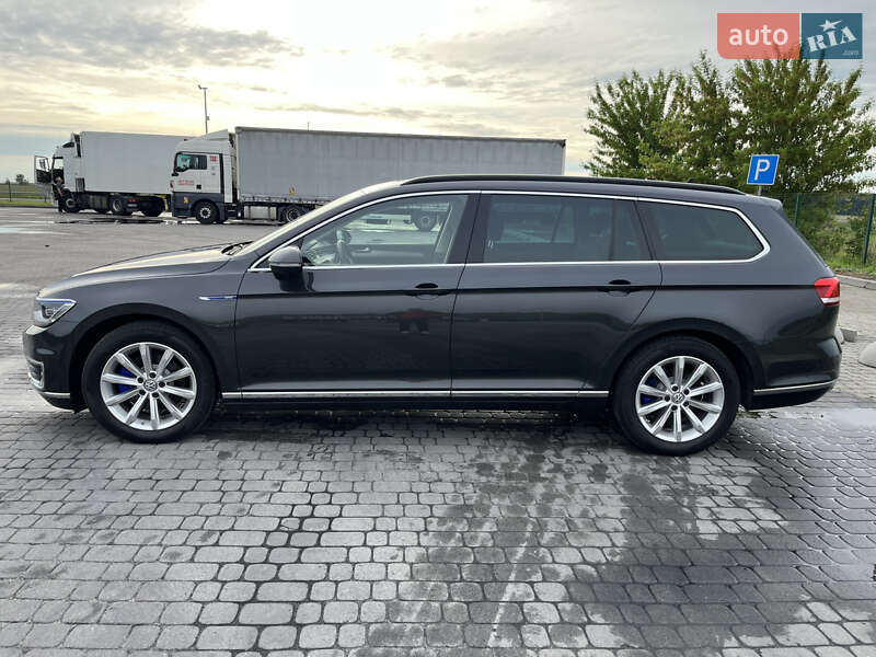 Універсал Volkswagen Passat 2018 в Радивиліві