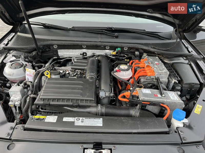 Універсал Volkswagen Passat 2018 в Радивиліві