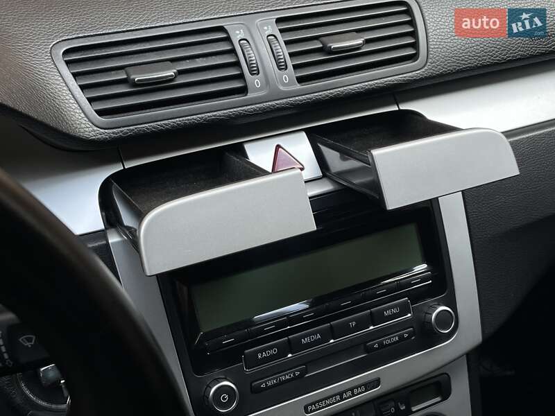 Універсал Volkswagen Passat 2008 в Вінниці