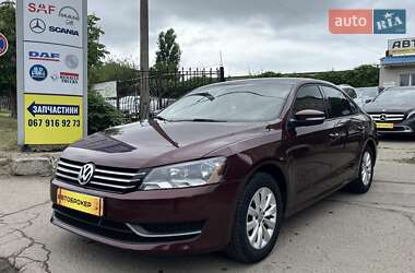 Седан Volkswagen Passat 2013 в Миколаєві