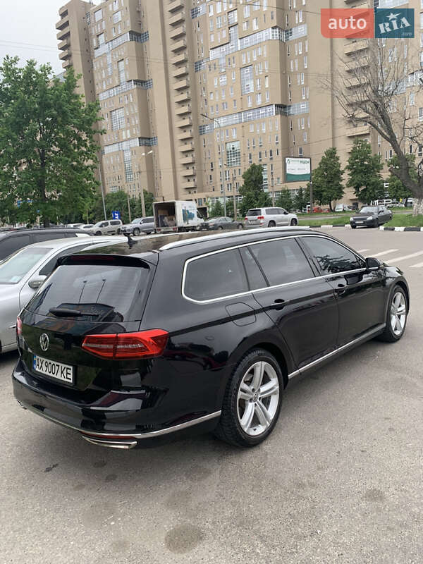 Універсал Volkswagen Passat 2015 в Харкові