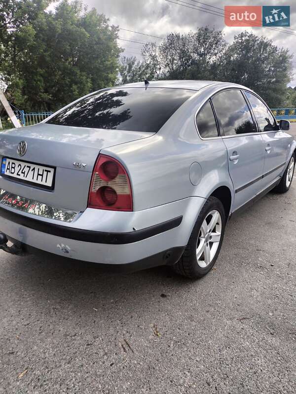 Седан Volkswagen Passat 2001 в Дашеві