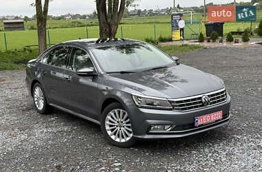 Седан Volkswagen Passat 2016 в 