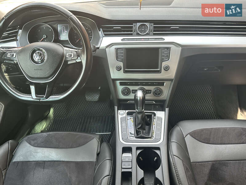 Универсал Volkswagen Passat 2017 в Иршаве