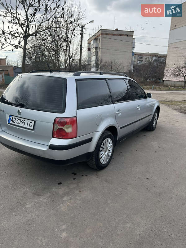 Универсал Volkswagen Passat 2001 в Виннице