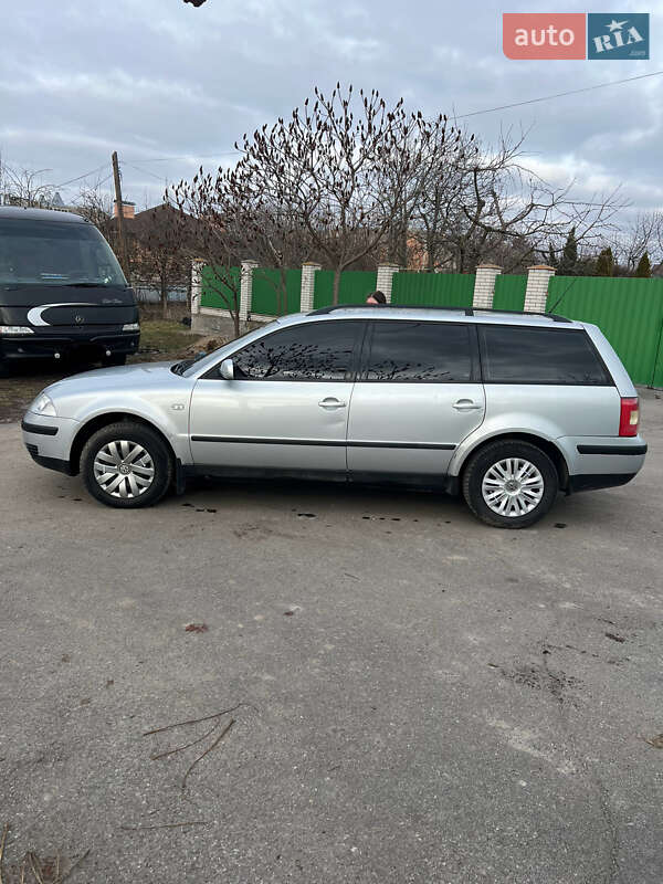 Универсал Volkswagen Passat 2001 в Виннице