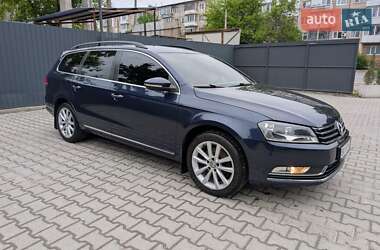 Универсал Volkswagen Passat 2014 в Тернополе
