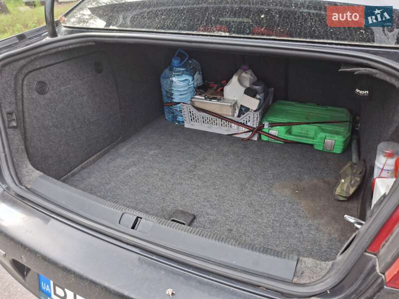 Седан Volkswagen Passat 2007 в Полтаве