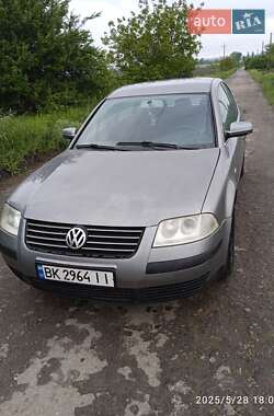 Седан Volkswagen Passat 2001 в Здолбунове