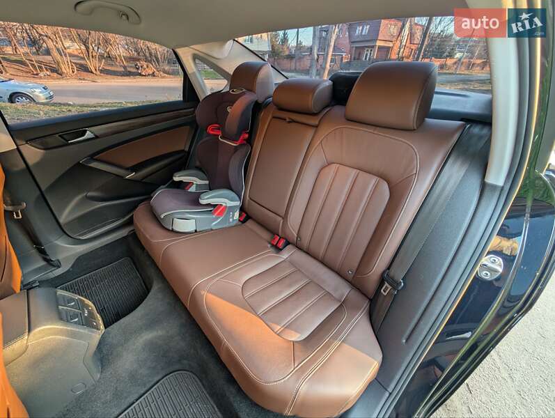 Седан Volkswagen Passat 2020 в Кропивницькому