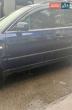 Універсал Volkswagen Passat 2002 в Києві