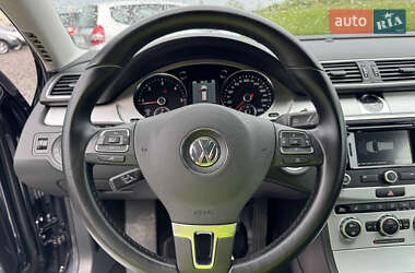 Универсал Volkswagen Passat 2012 в 