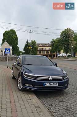 Седан Volkswagen Passat 2017 в Мукачево
