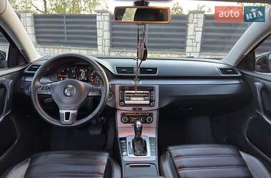 Седан Volkswagen Passat 2011 в 