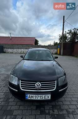Универсал Volkswagen Passat 2002 в Малине