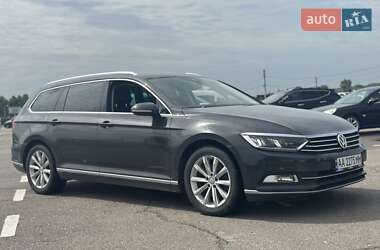 Універсал Volkswagen Passat 2015 в 