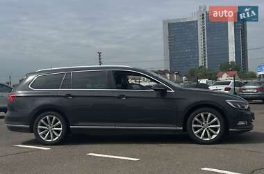 Універсал Volkswagen Passat 2015 в 
