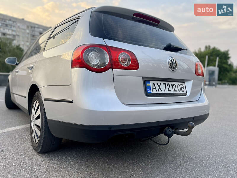 Универсал Volkswagen Passat 2006 в Харькове