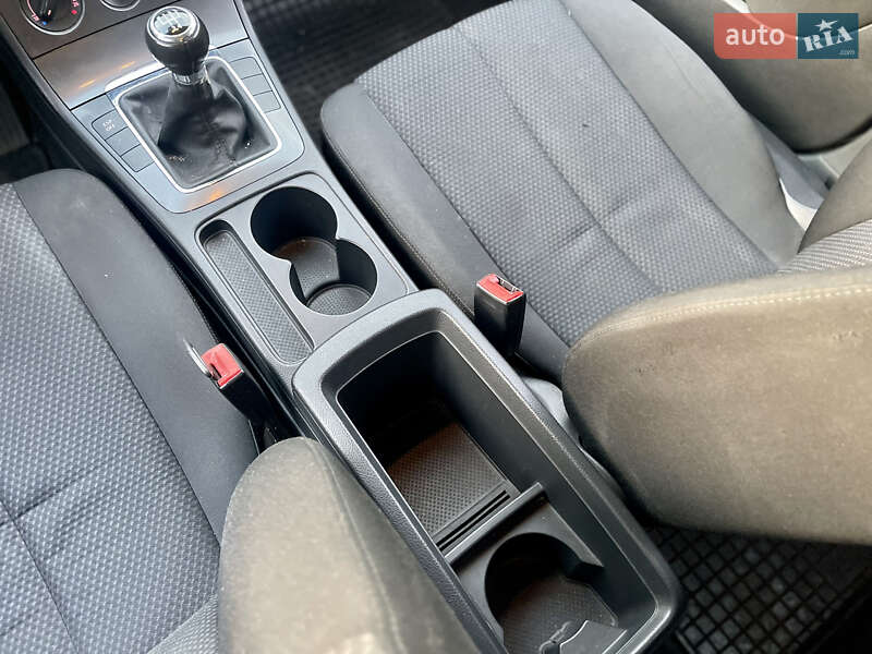 Универсал Volkswagen Passat 2006 в Харькове