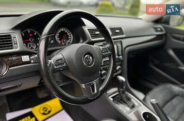 Седан Volkswagen Passat 2015 в 