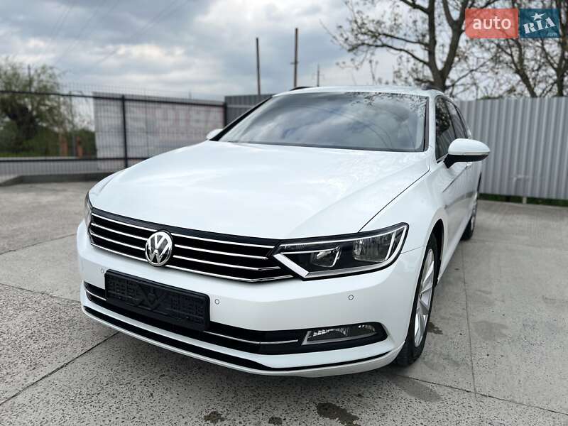Универсал Volkswagen Passat 2017 в Дрогобыче