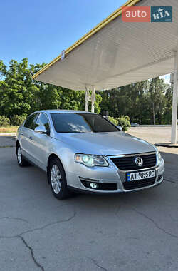 Седан Volkswagen Passat 2006 в Дніпрі