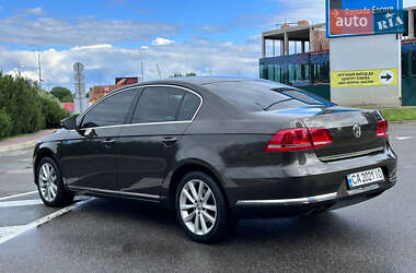 Седан Volkswagen Passat 2013 в 