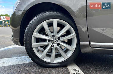 Седан Volkswagen Passat 2013 в 