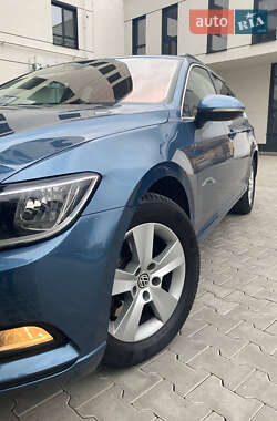 Универсал Volkswagen Passat 2016 в 