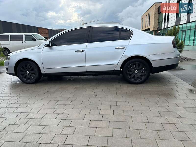 Седан Volkswagen Passat 2005 в Хмельницком