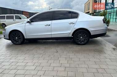 Седан Volkswagen Passat 2005 в 