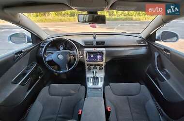Седан Volkswagen Passat 2005 в 