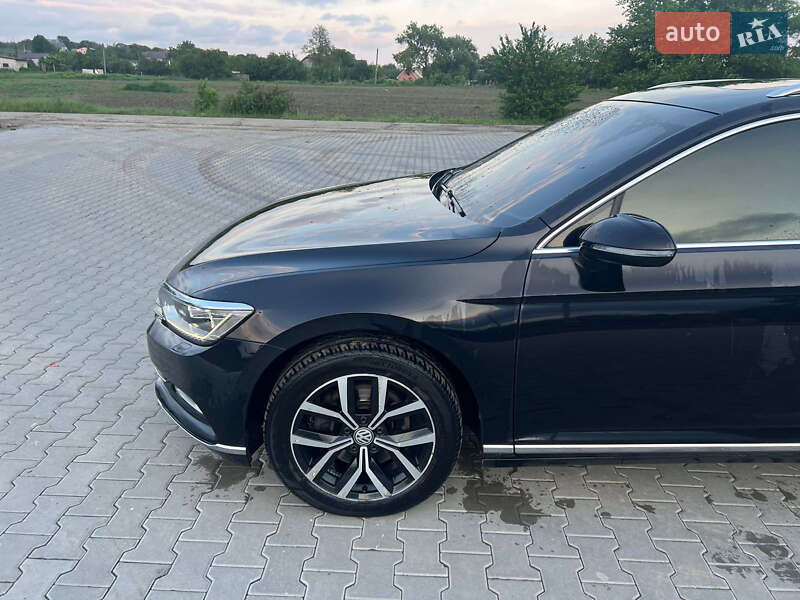 Универсал Volkswagen Passat 2015 в Черновцах