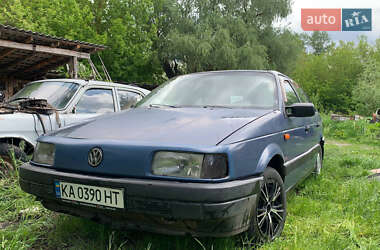 Седан Volkswagen Passat 1989 в Остер