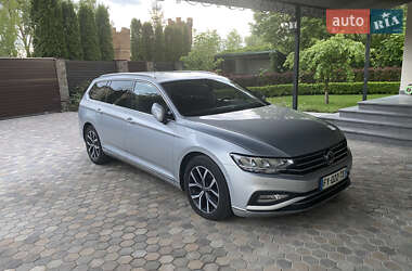 Універсал Volkswagen Passat 2021 в Києві