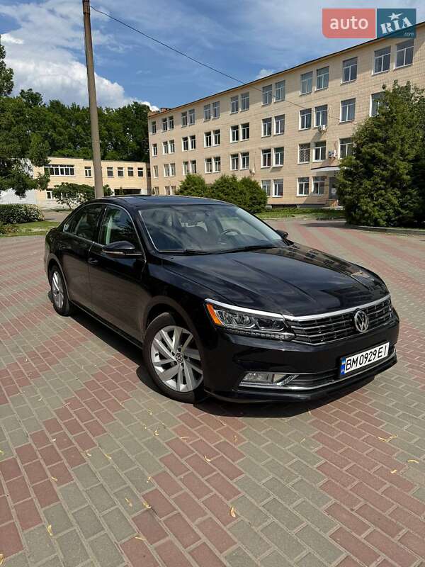 Седан Volkswagen Passat 2018 в Сумах