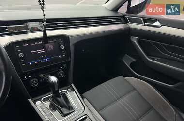 Универсал Volkswagen Passat 2019 в 