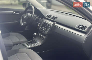 Седан Volkswagen Passat 2013 в 
