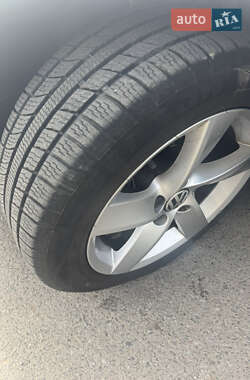 Універсал Volkswagen Passat 2013 в 