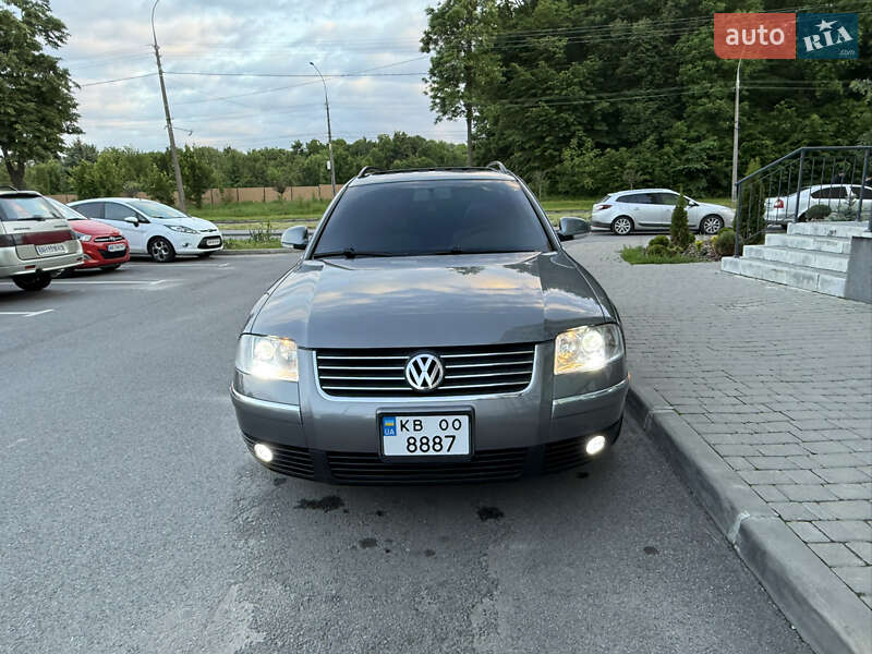 Універсал Volkswagen Passat 2005 в Вінниці